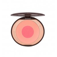 Палетка румян Cheek To Chic Blush Love Is The Drug "Charlotte Tilbury"