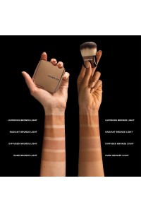 Бронзер Ambient Lighting Bronzer-NUDE BRONZE LIGHT "Hourglass"