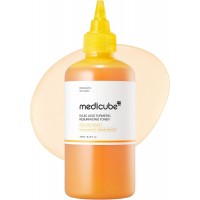 Отшелушивающий тоник с кислотами и экстрактом куркумы, Kojic Acid Turmeric Resurfacing Toner 250 мл "Medicube"