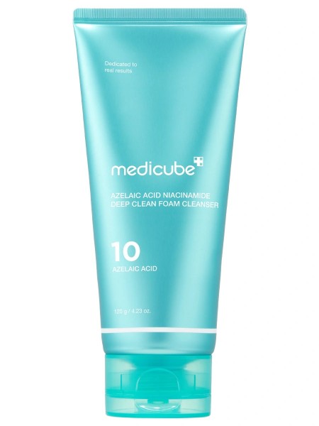 Очищающая пенка с азелаиновой кислотой и ниацинамидом Azelaic Acid Niacinamide Deep Clean Foam Cleanser 120 мл "Medicube"