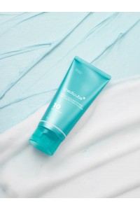 Очищающая пенка с азелаиновой кислотой и ниацинамидом Azelaic Acid Niacinamide Deep Clean Foam Cleanser 120 мл "Medicube"