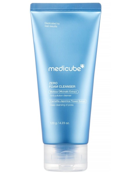 Глубокоочищающая пенка с экстрактом айвы и мелиссы для сужения пор Zero Foam Cleanser 120 гр "Medicube"